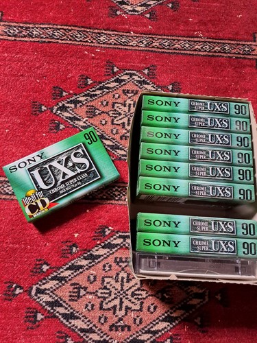 Sony 90 - ux-s,