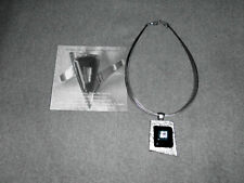 Design Anhänger von Wearable Art Glass made in Grenada Unikat