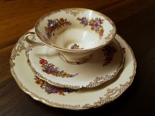 Unger & Schilde Sammelgedeck  Prunkgedeck weiß Blumen Golddekor