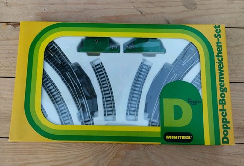 Minitrix set 4993 spur - spur,