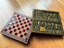 Griechisches Schachset EIKOSI A.B.E.E. Metall Messing Antik Stil Handarbeit OVP