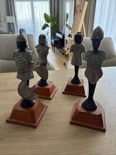 4 Historische Skulpturen