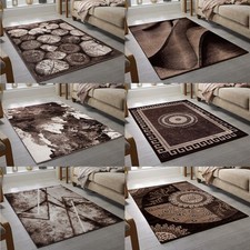 Moderner Teppich heller Deko