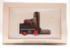 1:25 Wiking Clark Gabelstapler