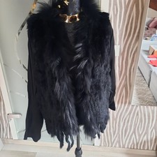 Weste, Kaninchenstall