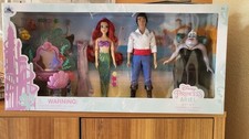 Disney Store Puppen-Set: Arielle, Eric, Ursula, Schminkkommode