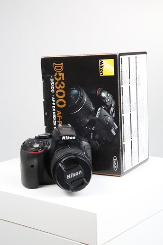 Nikon dslr d5300 mit - , 18-55mm