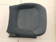 VW Passat B7 Vordere Rechte