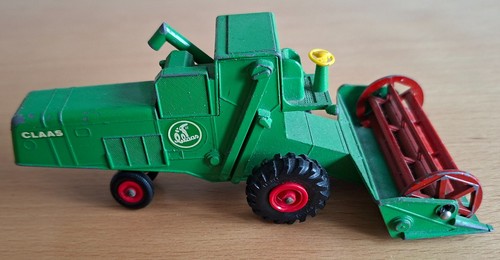 Matchbox claas combine - matchbox,