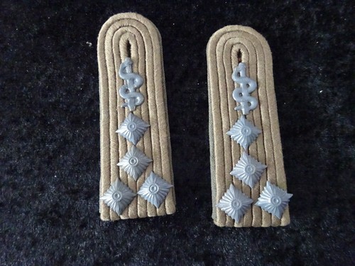 Ddr nva dienstgrad - 83),