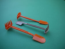 3x DDR Mini Harke Spaten Hacke Blumentopf Kunststoff Gartenwerkzeug Set klein