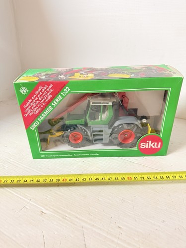 Siku farmer 3857 - farmer,