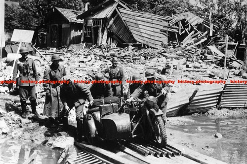 F018386 kradschutzen einer - f018386, ss