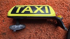 Taxi Schild Dachzeichen