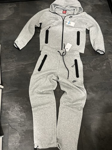 Nike tech fleece - tech,
