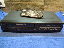 Funai D8A-A4110DB DVD Player / VHS Recorder Kombigerät Video Rekorder defekt