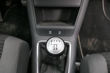 VW Golf Plu Schaltknauf Schaltsack Schaltung Schaltknüppel original 5-Gang Leder