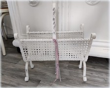Zeitungsständer Shabby Look weiß alt Wiener Geflecht Magazinhalter Zeitungsfach