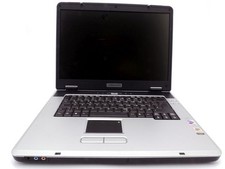 Medion MD 97600 WIM 2090 Laptop 512MB RAM Intel Pentium M VGA LG DVD DE Notebook