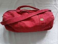 Ekin Rote Sporttasche Mit Blauem Futter Limitiertes Unikat Mit Nummer