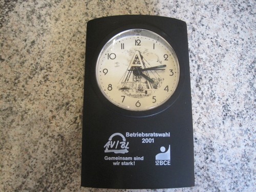 Tisch uhr zum anlass der - tisch,