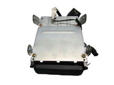 Aschenbecher mitte vorn für