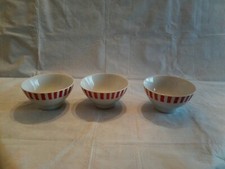 3 x DOMESTIC Porzellan