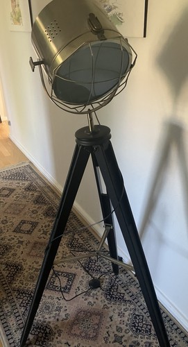 Stylische stehlampe - stylische,