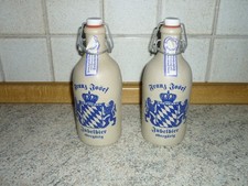 2 Steingut Flaschen Franz