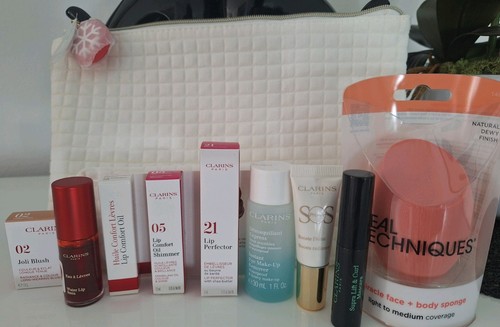 Clarins beauty set glossybox - clarins,