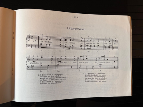 Kinder spielen orgel - kinder,
