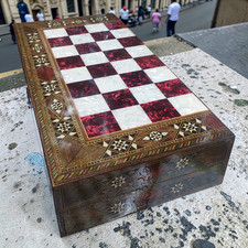 Handgefertigtes Backgammon