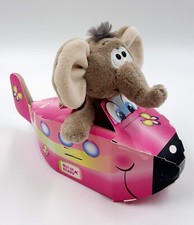 Nici on Board Elefant Flugzeug