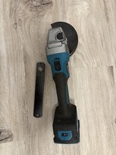 Makita GA 023 GZ Winkelschleifer 40 V max. 125 mm Brushless XGT Top Zustand 