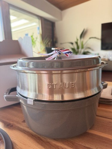 Neu staub cocotte 24cm - *neu,