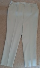 Schicke Bügelfalten-Hose/Finn