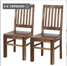 2 massive Stühle aus Pinienholz passend zum Esstisch.