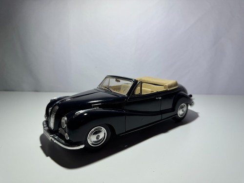 Maisto bmw 502 - 1:18, 1955