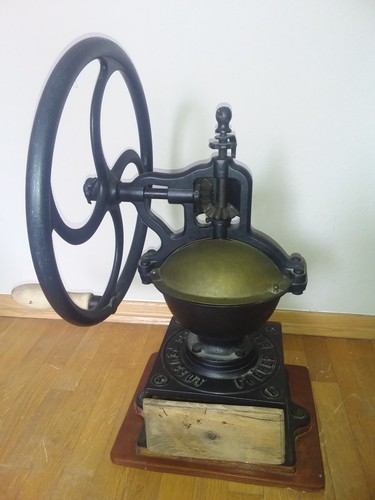 Antike peugeot kaffemühle - peugeot,