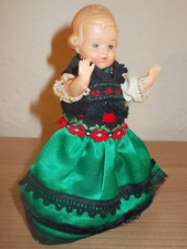 Trachtenpuppe wie aus dem