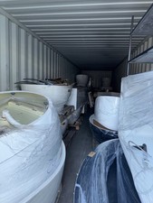 Container Sanitärartikel – Bad & WC – Ausstellungsstücke Ladenauflösung