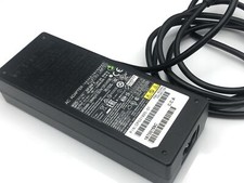 Fujitsu AC Adapter Netzteil