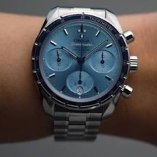 Omega Speedmaster  Co AXIAL 38