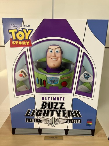 Ultimate buzz lightyear - buzz,