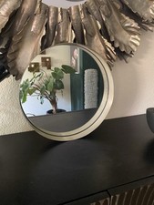 Depot Dekotablett Spiegel zum Hängen 33 cm gold neuwertig 