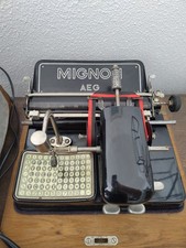AEG Mignon 4 Zeigerschreibmaschine, Einhandschreibmaschine, Holzbox