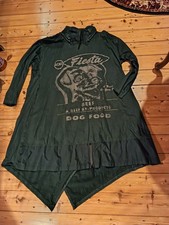 Seltenes Kleid von Rundholz  -