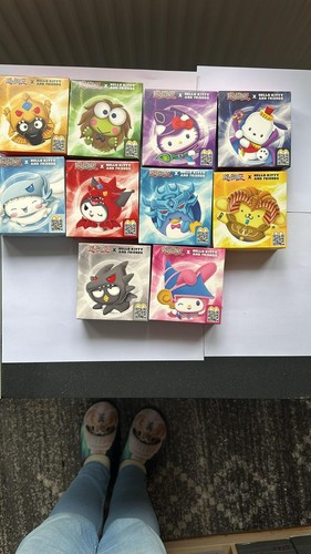 Hello kitty and - hello,
