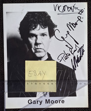 GARY MOORE BAND altes Pressefoto mit Unterschriften (Thin Lizzy)