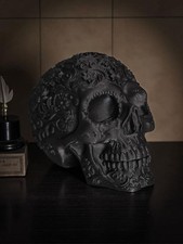 Dekorativer Totenkopf mit